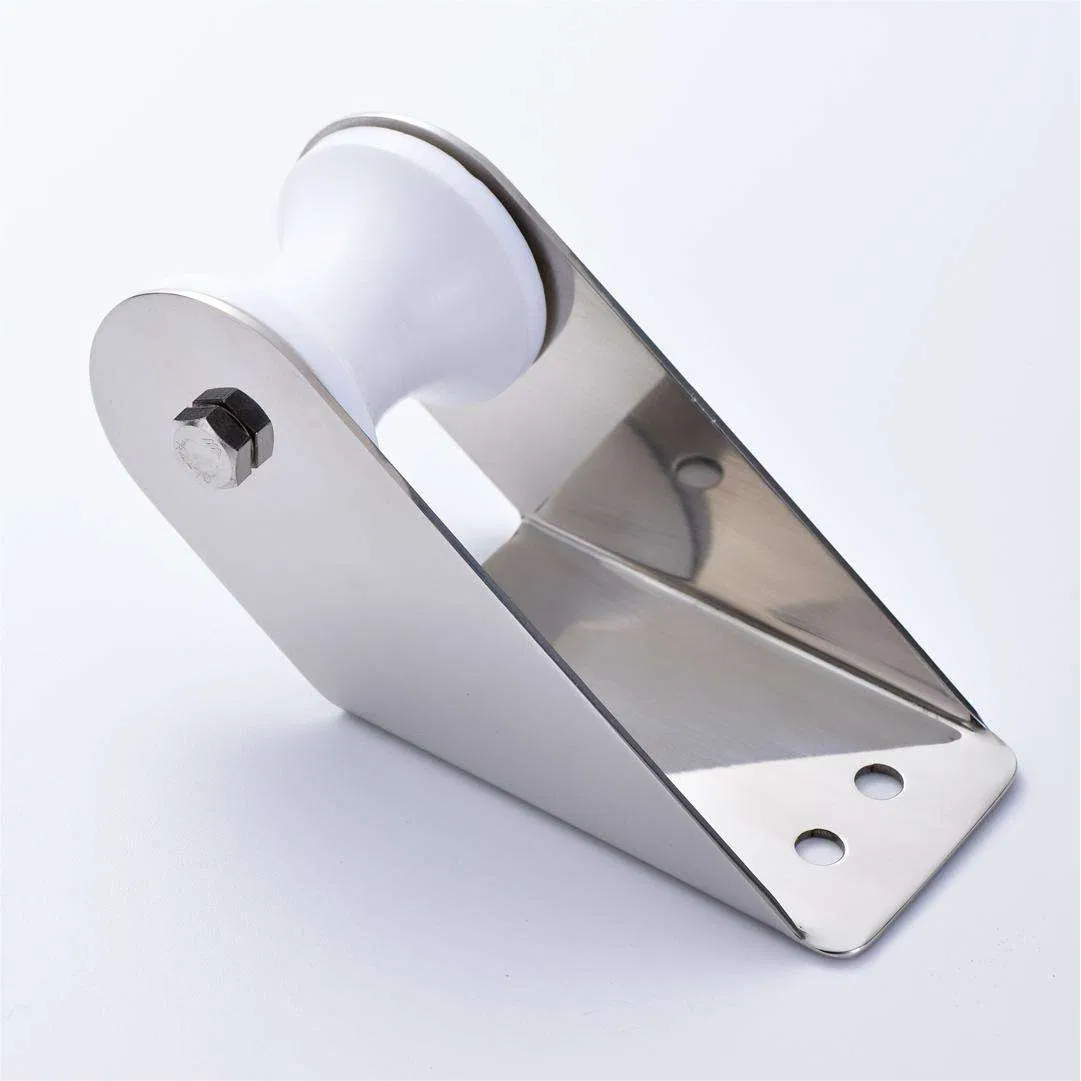 Heavy Duty Casted Bow Anchor Roller detail 4