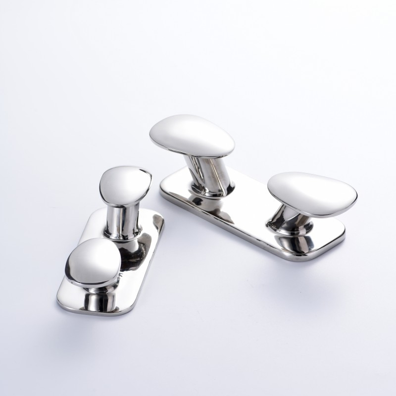 Double Horn Mooring Bollard