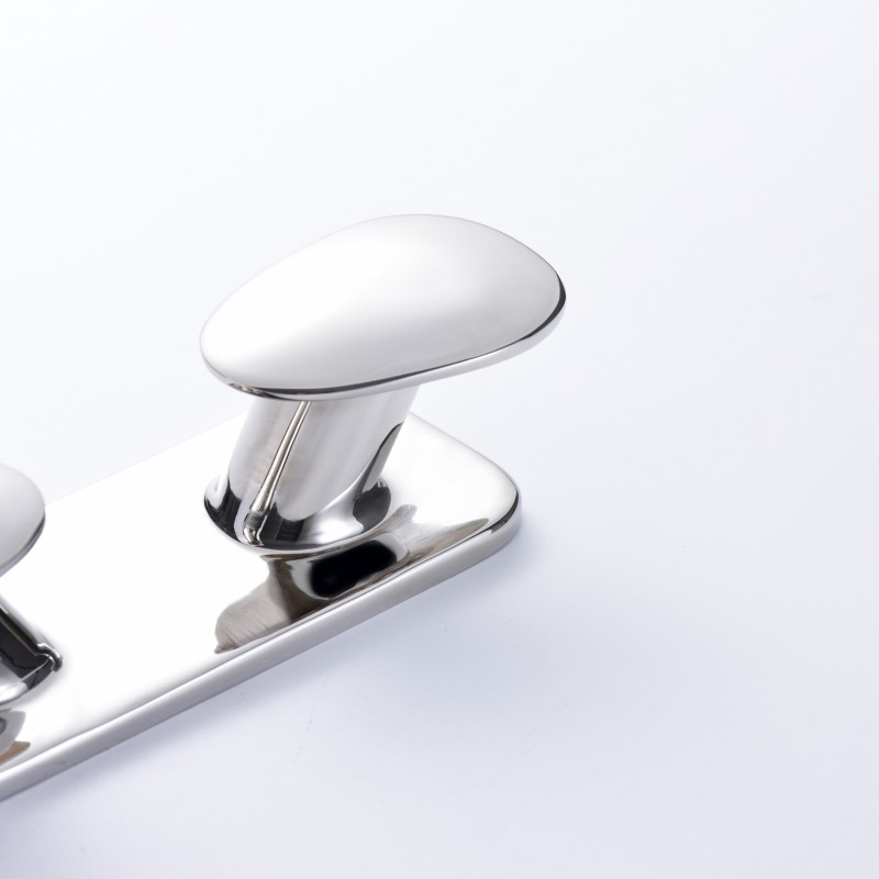 Double Horn Mooring Bollard detail 5